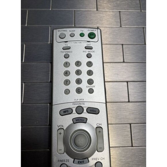 Genuine Sony RM-Y822 DirecTV TV Home Theater Remote Control - Picture 3 of 11